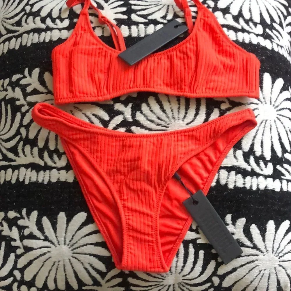 triangl swimwear Red Scoop Bikini Set